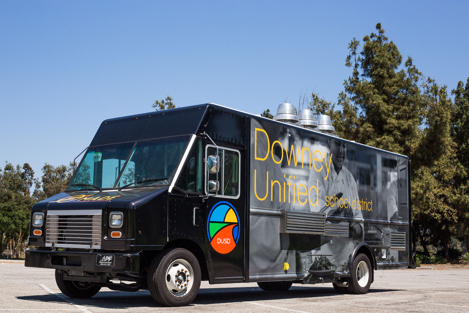 Downey Unified School District Food Truck Design